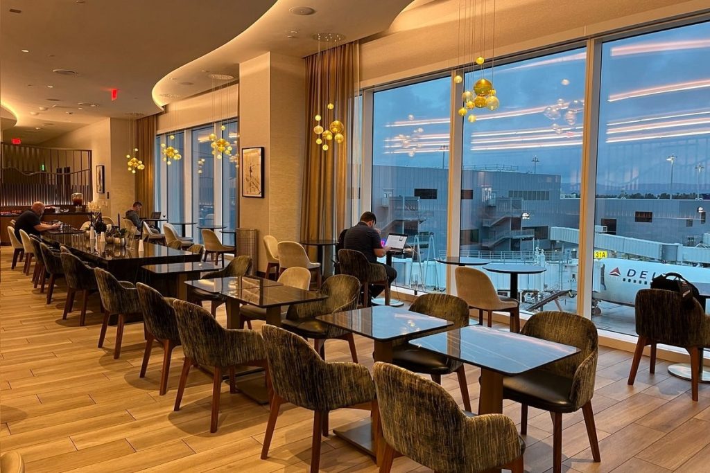 Global Lounge Access